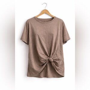 Universal Thread Tan Knotted Short Sleeve Top